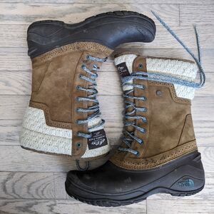 North Face Sellista winter snow mid boots, women's 10
